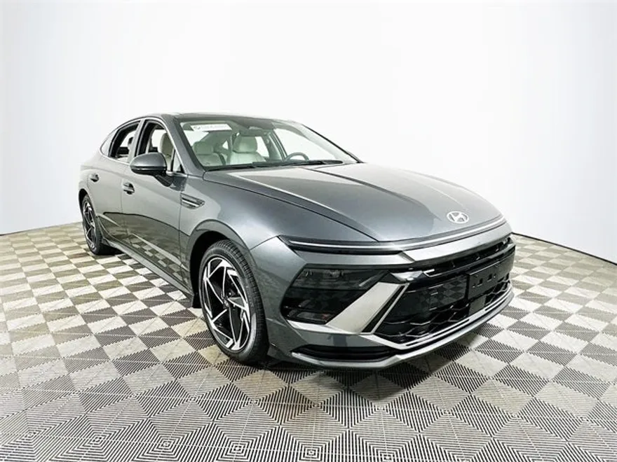 2024 Hyundai Sonata SEL Convenience photo 1