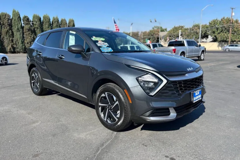 2023 Kia Sportage Hybrid LX photo 1