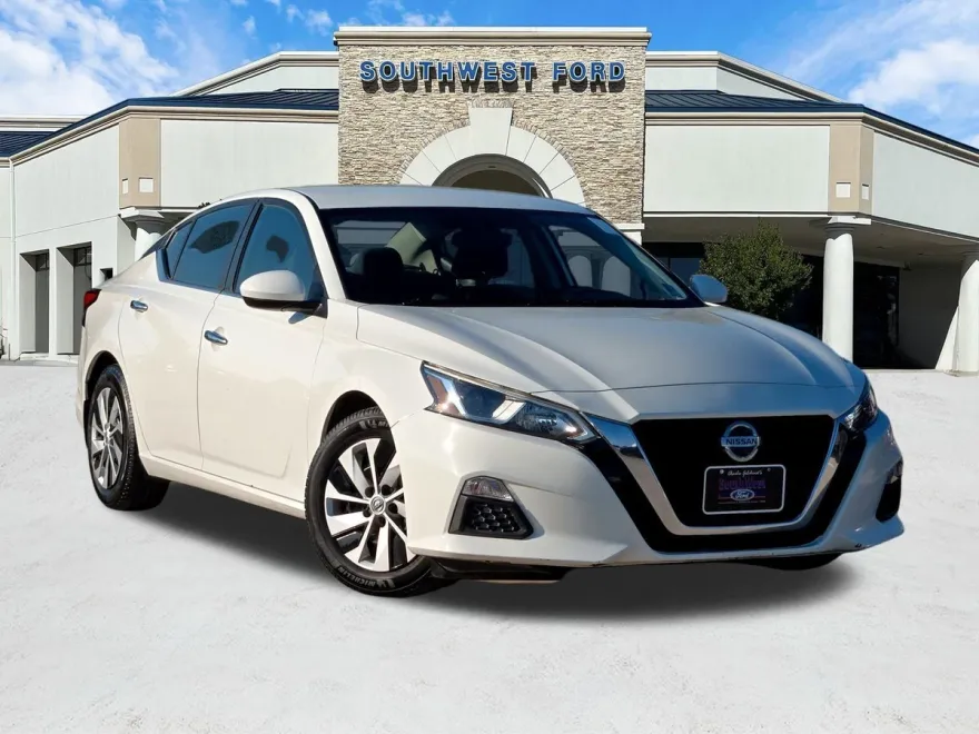 2020 Nissan Altima 2.5 S photo 1