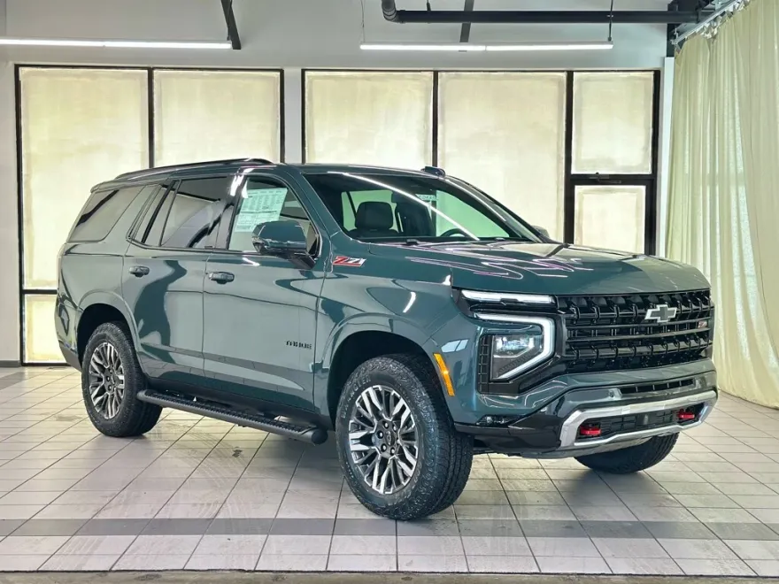 2026 Chevrolet Tahoe Z71 photo 1