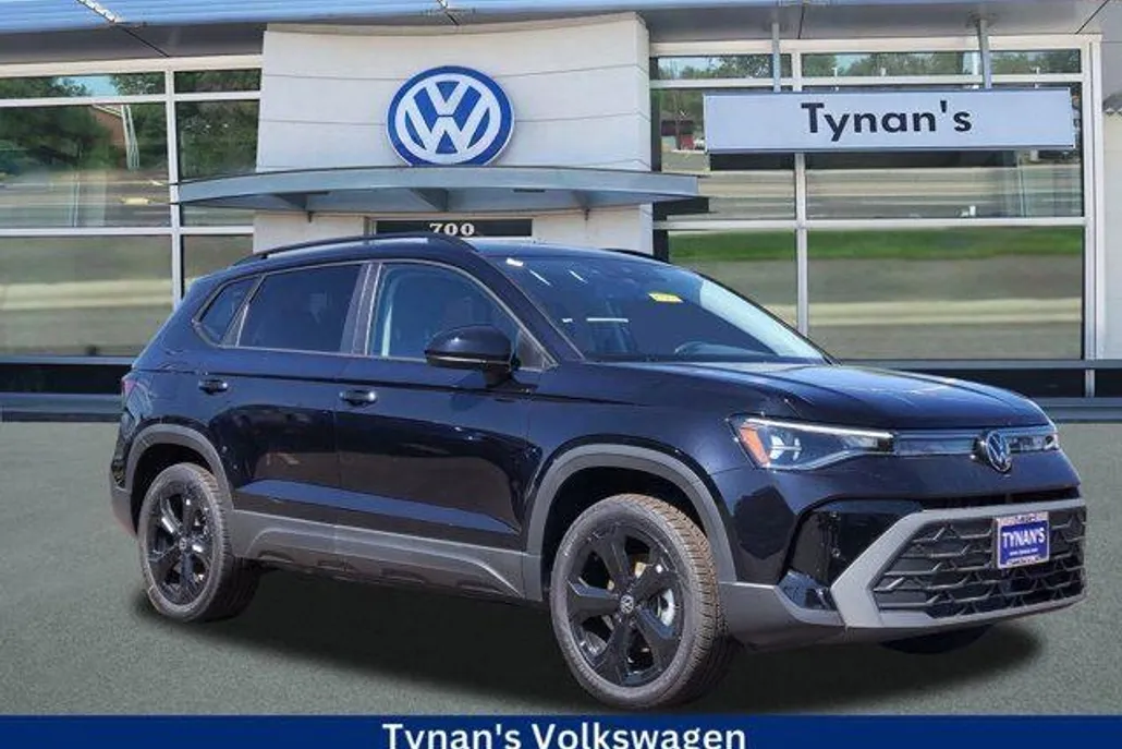 2025 Volkswagen Taos SE photo 1