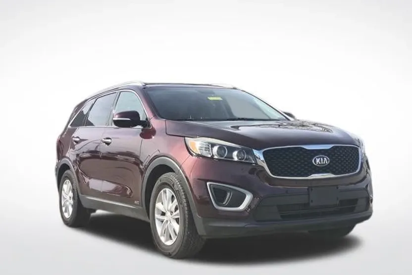 2017 Kia Sorento LX photo 1