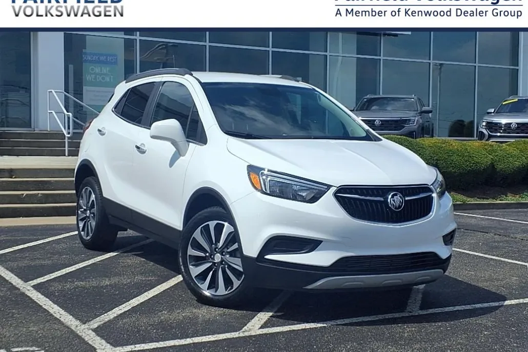 2022 Buick Encore Preferred photo 1