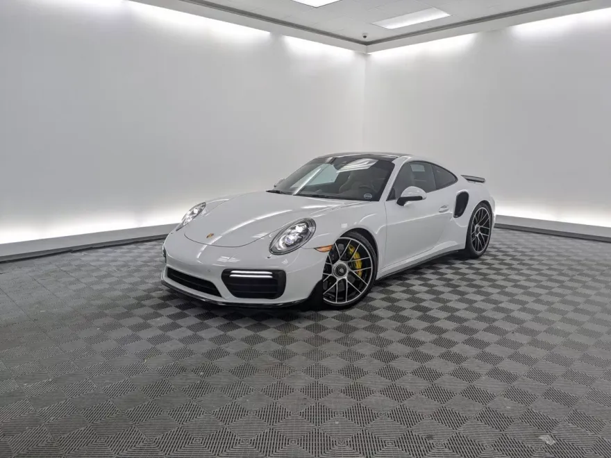 2017 Porsche 911 Turbo S photo 1