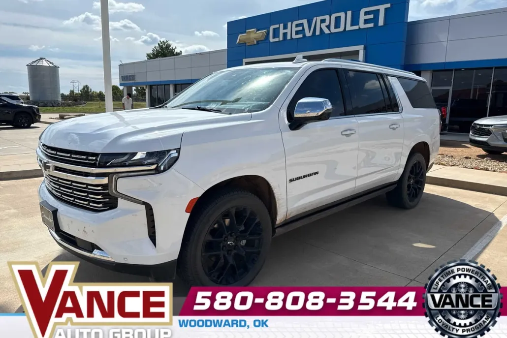 2023 Chevrolet Suburban Premier photo 1