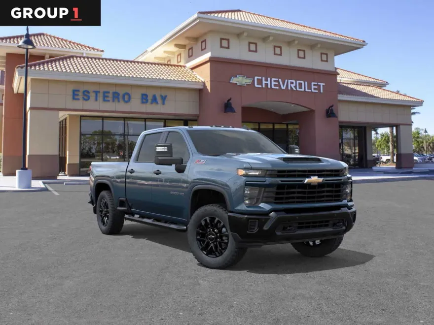 2025 Chevrolet Silverado 2500HD Custom photo 1