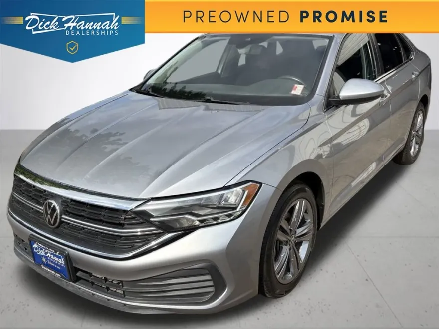 2022 Volkswagen Jetta 1.5T SE photo 1