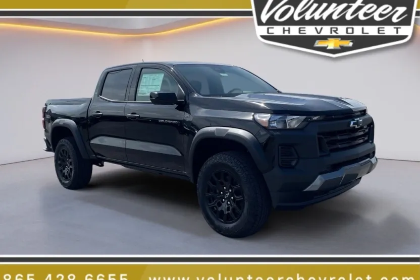 2026 Chevrolet Colorado Trail Boss photo 1