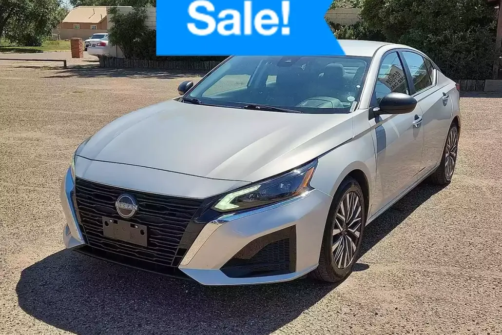 2024 Nissan Altima 2.5 SV photo 1
