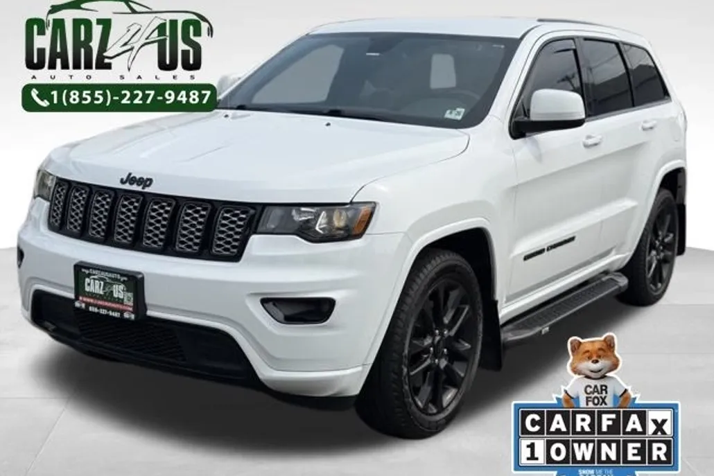 2021 Jeep Grand Cherokee Laredo X photo 1