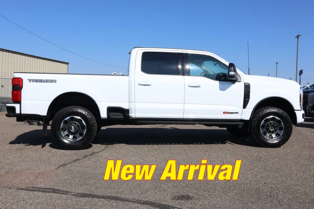 2024 Ford F-250 Lariat photo 1
