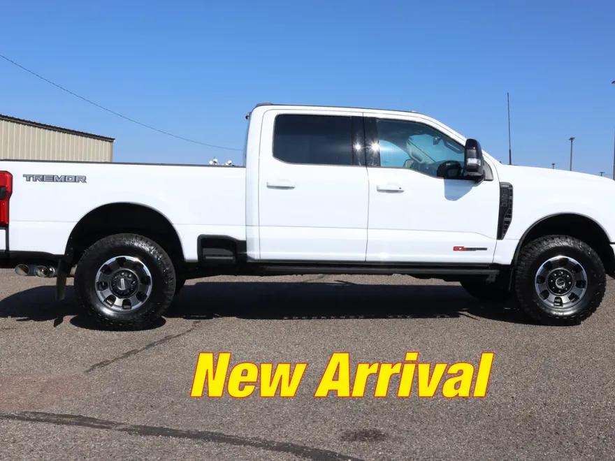 2024 Ford F-250 Lariat photo 1
