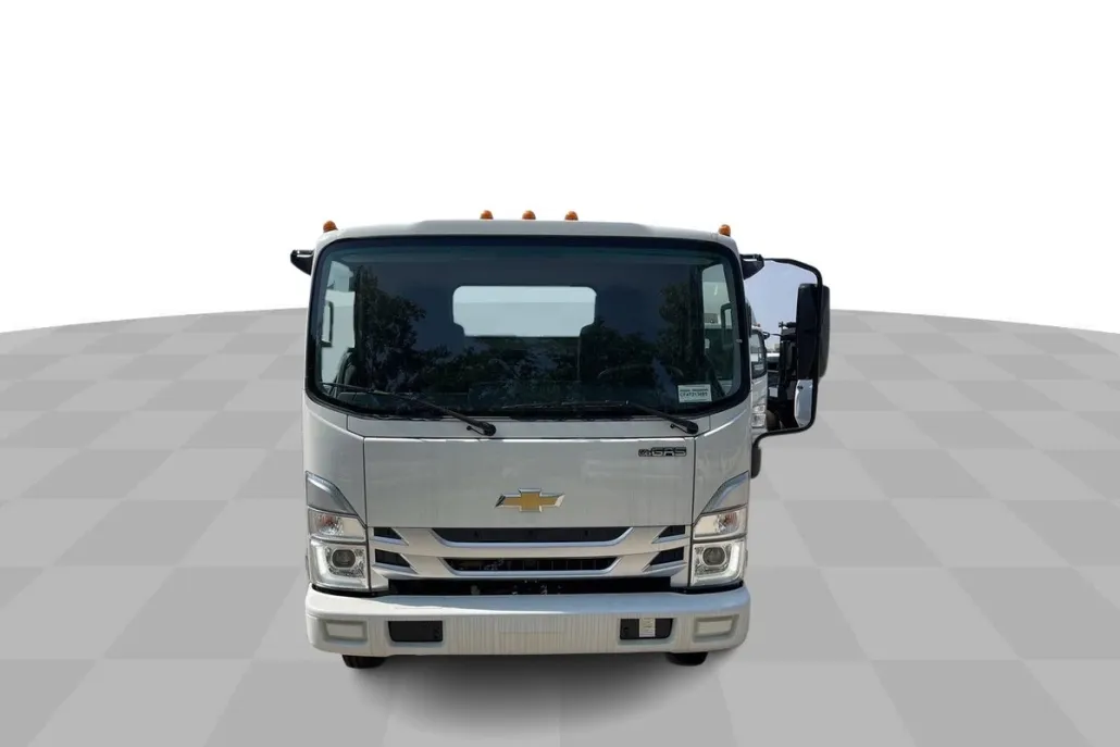 2024 Chevrolet Silverado 4500HD photo 1
