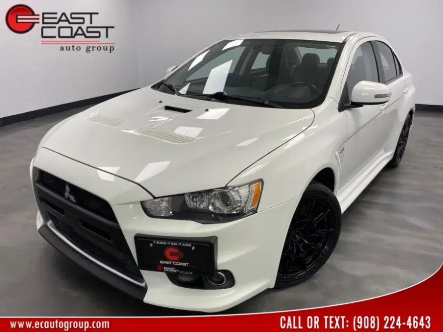 2015 Mitsubishi Lancer Evolution MR photo 1