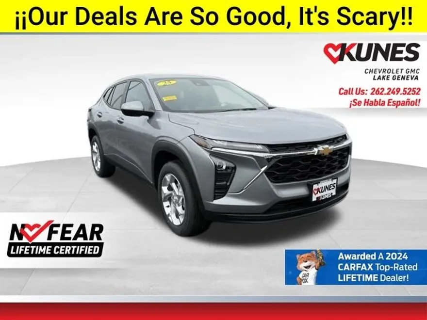 2025 Chevrolet Trax LS photo 1