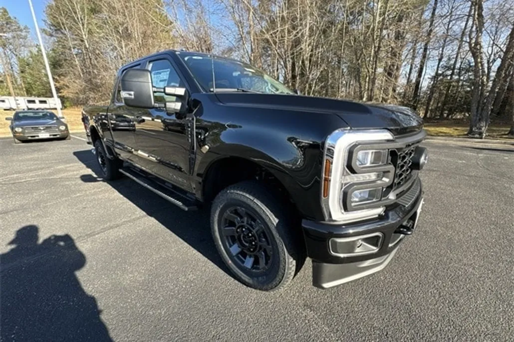 2025 Ford F-250 XL photo 1