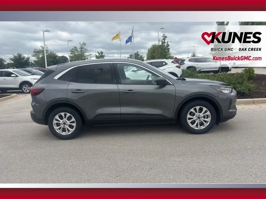 2023 Ford Escape Active photo 1
