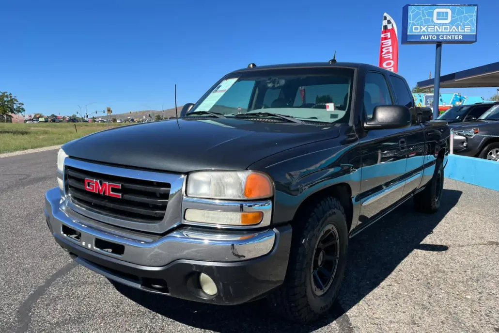 2004 Gmc Sierra 1500 SLT photo 1