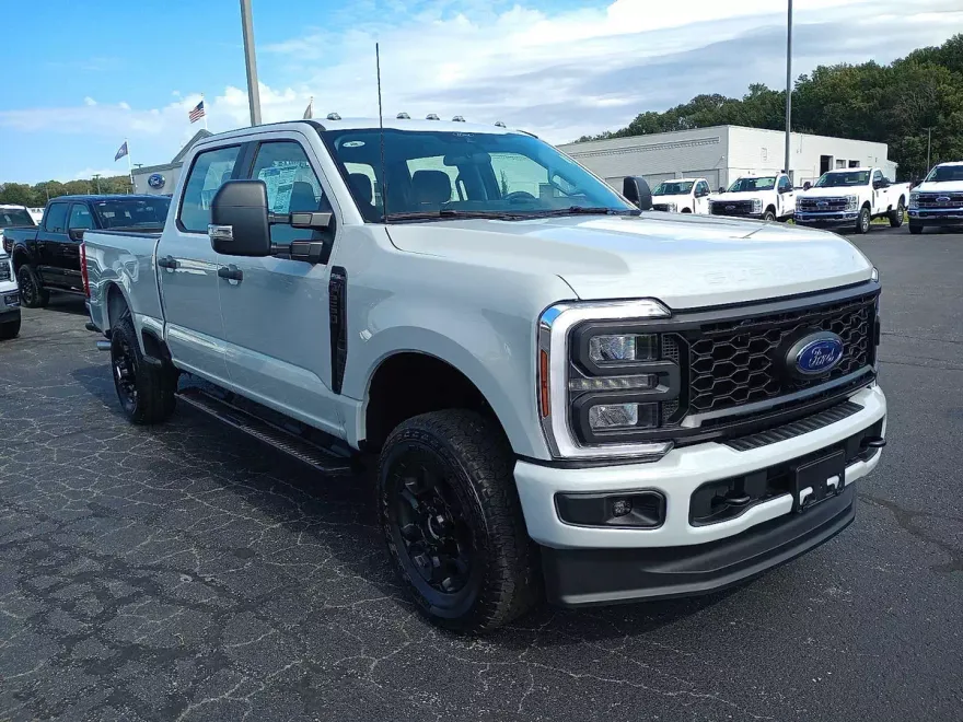 2026 Ford F-250 XL photo 1