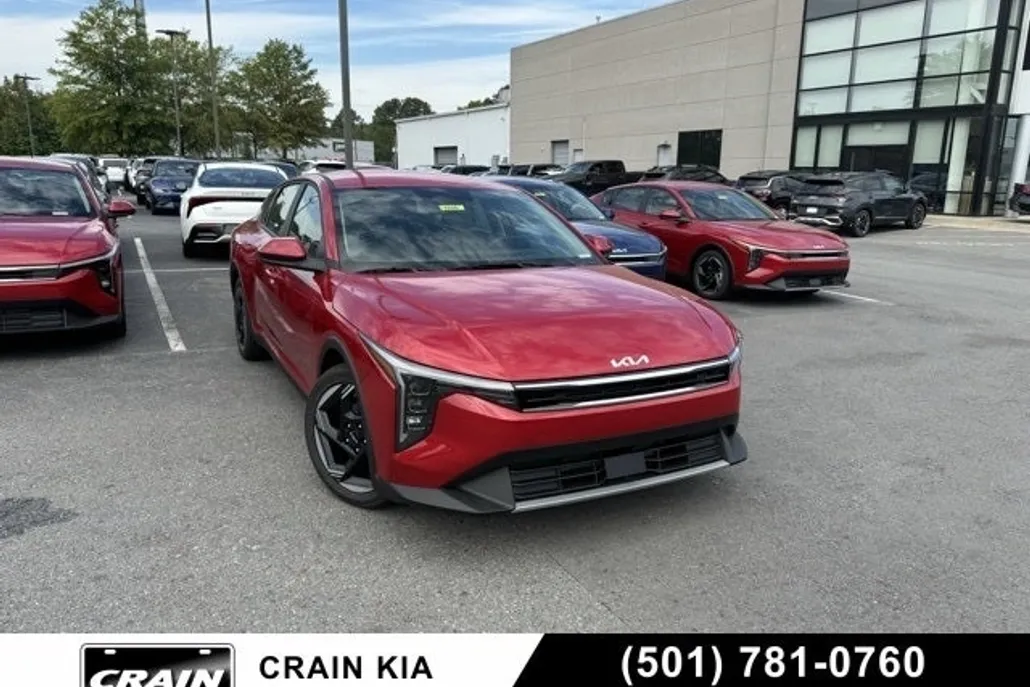 2025 Kia K4 EX photo 1