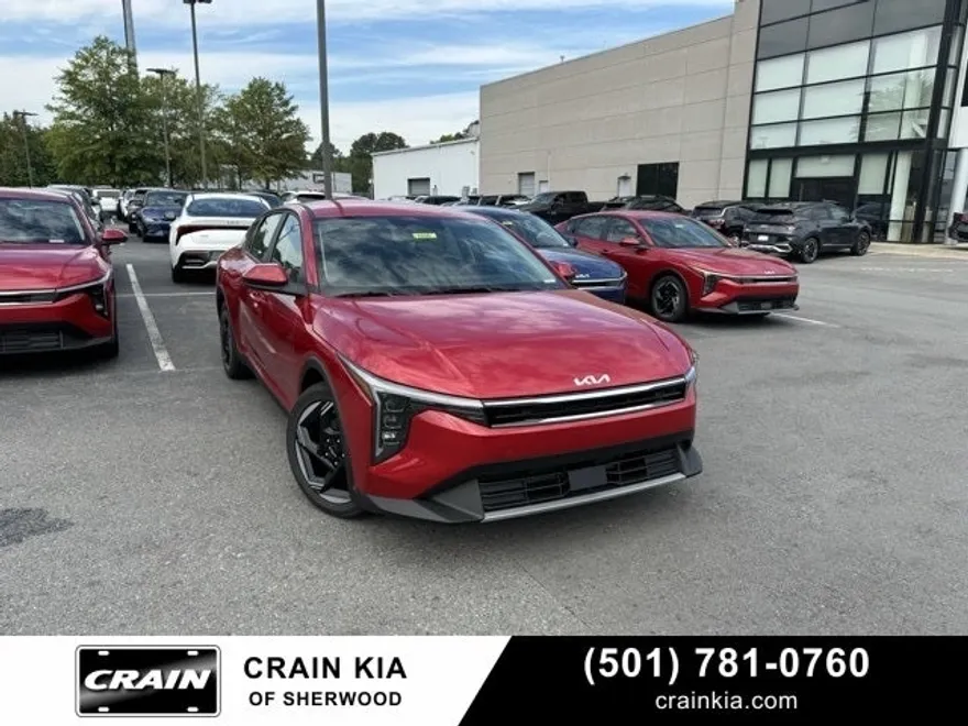 2025 Kia K4 EX photo 1