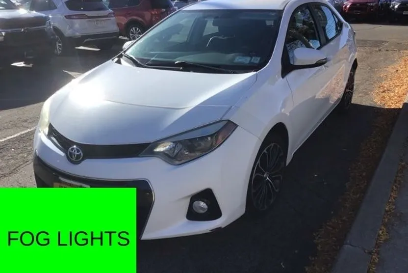 2016 Toyota Corolla Plus photo 1