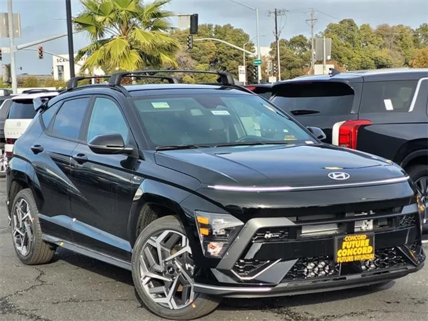 2025 Hyundai Kona N Line photo 1