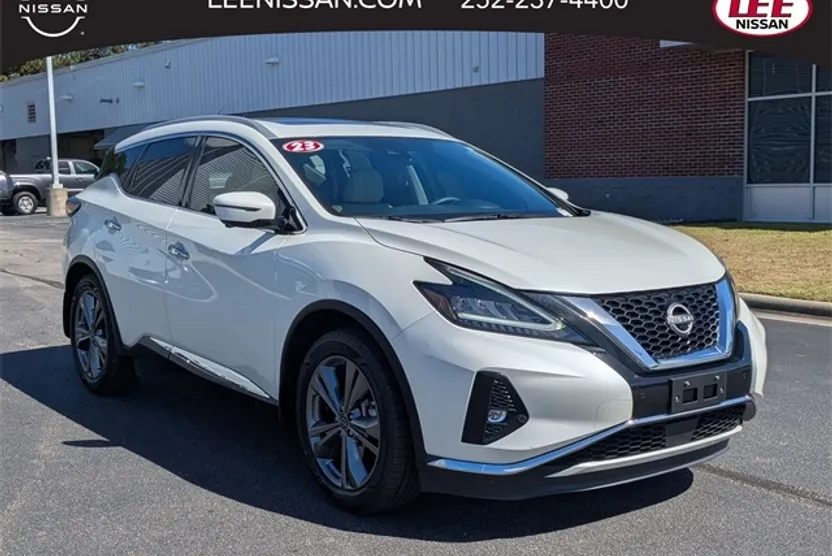 2023 Nissan Murano Platinum photo 1