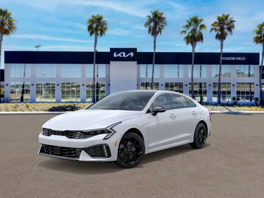 2026 Kia K5 GT-Line photo 1