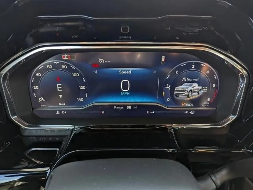 2025 Chevrolet Silverado 1500 LT photo 1