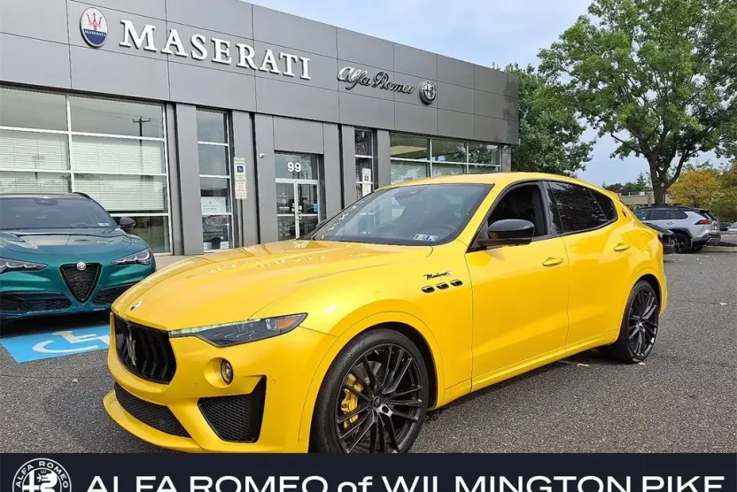 2022 Maserati Levante Modena S photo 1