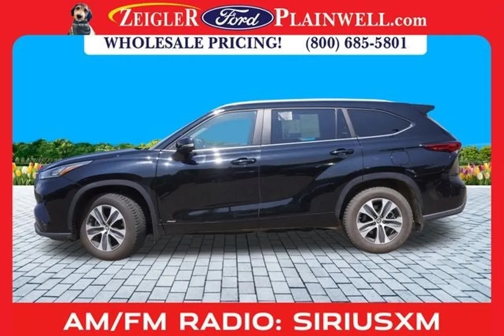 2023 Toyota Highlander Hybrid XLE photo 1