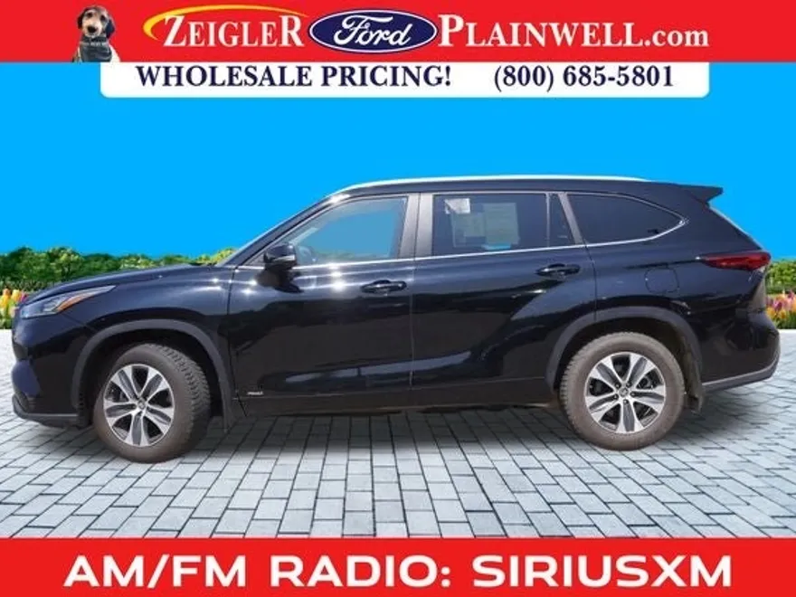 2023 Toyota Highlander Hybrid XLE photo 1