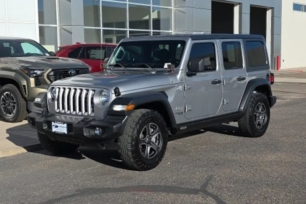 2018 Jeep Wrangler Unlimited Sport S photo 1