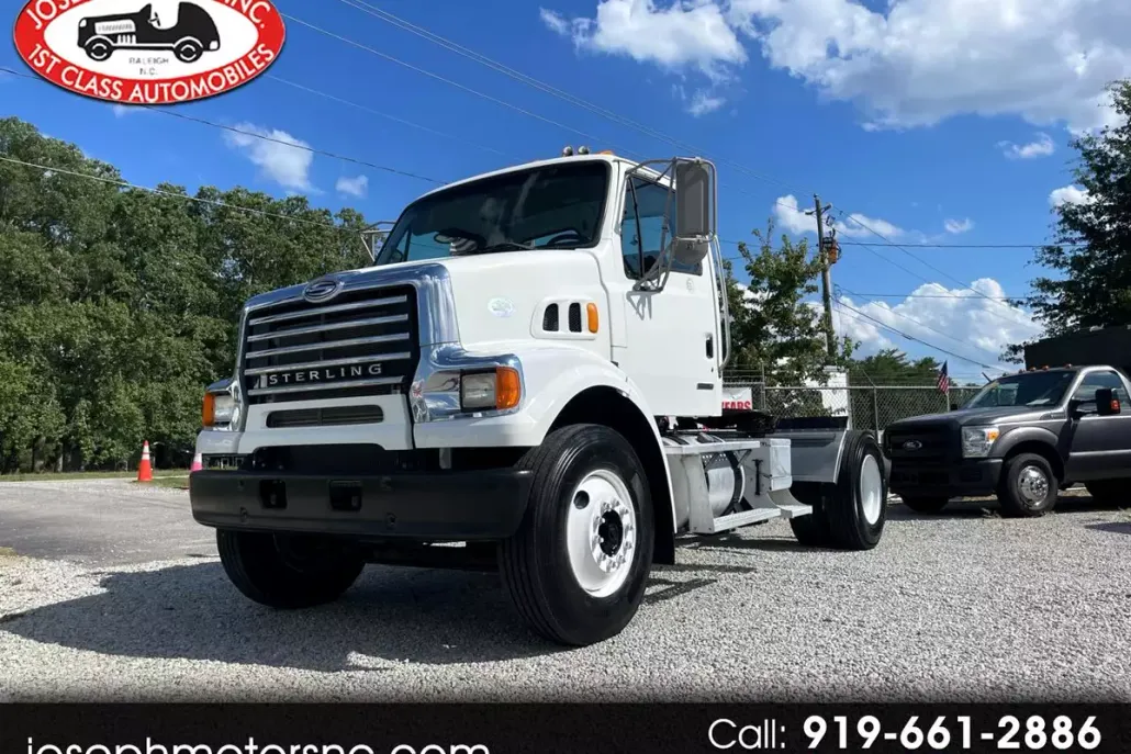 2009 Sterling Truck L7500 series photo 1