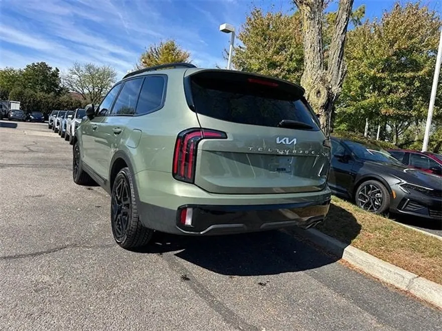 2024 Kia Telluride EX X-Line photo 1