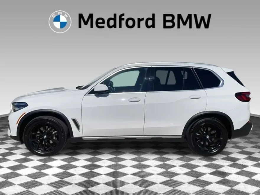 2022 Bmw X5 xDrive40i photo 1