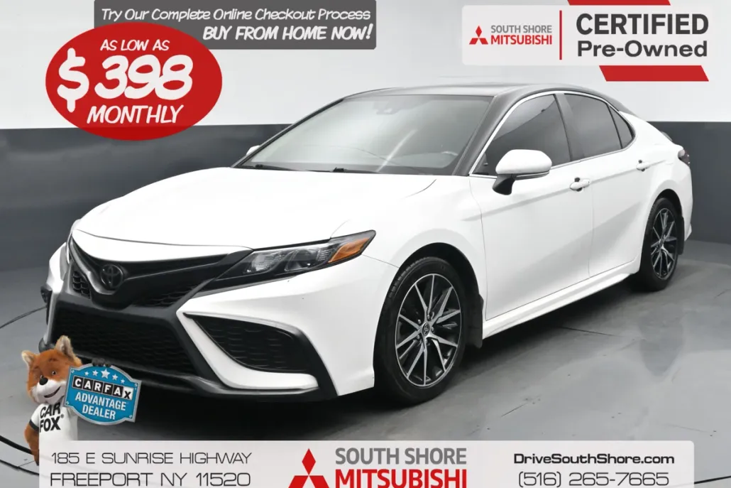 2023 Toyota Camry SE photo 1