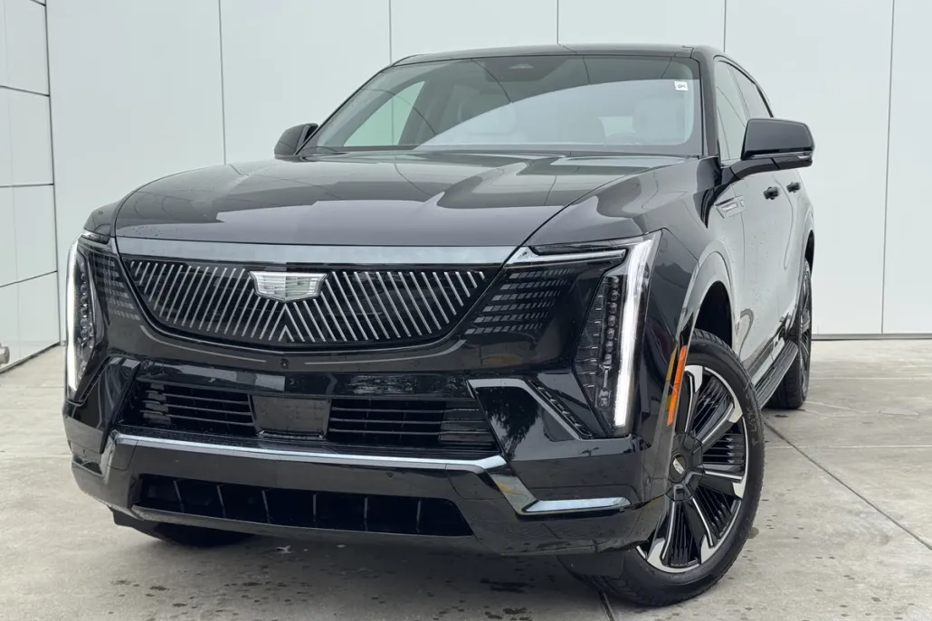 2025 Cadillac Escalade IQ Sport photo 1