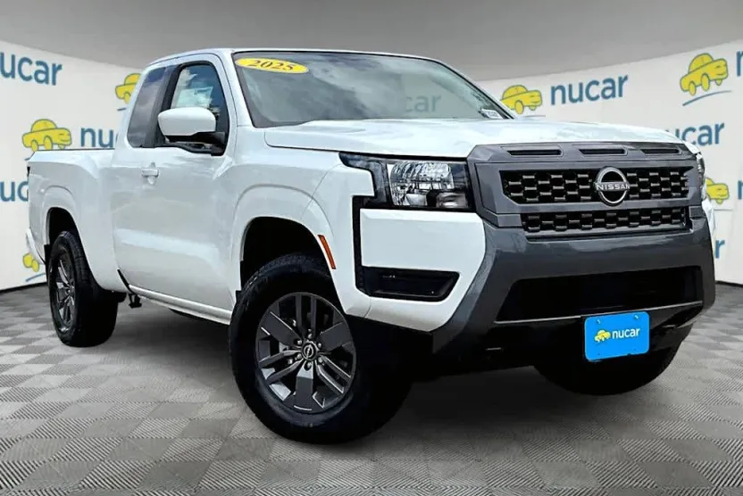 2025 Nissan Frontier SV photo 1