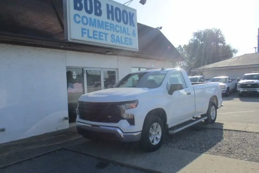 2024 Chevrolet Silverado 1500 photo 1