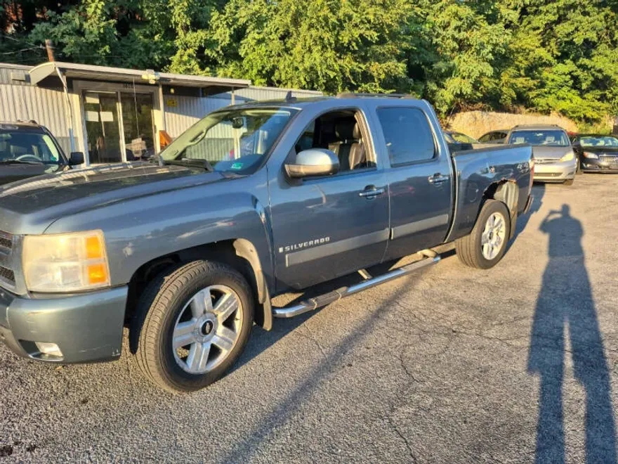 2007 Chevrolet Silverado 1500 LT2 photo 1