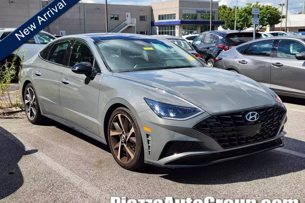 2022 Hyundai Sonata SEL Plus photo 1