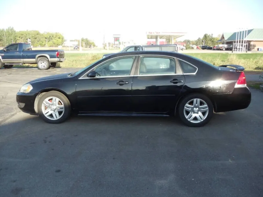 2011 Chevrolet Impala Fleet photo 1