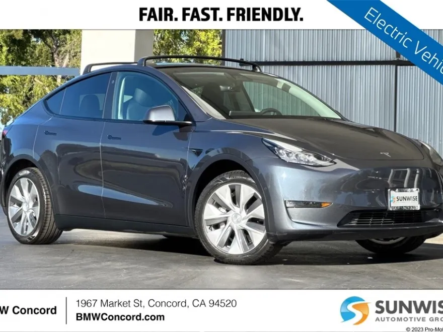 2021 Tesla Model Y Long Range photo 1