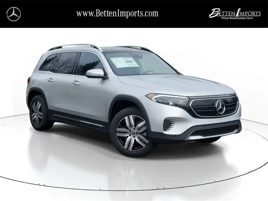 2023 Mercedes Benz EQB 300 4MATIC photo 1