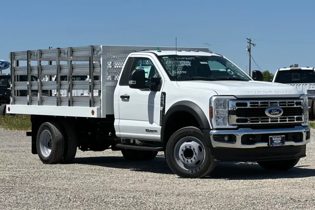 2024 Ford F-450 photo 1