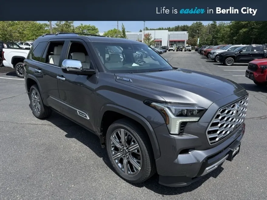 2025 Toyota Sequoia Capstone photo 1