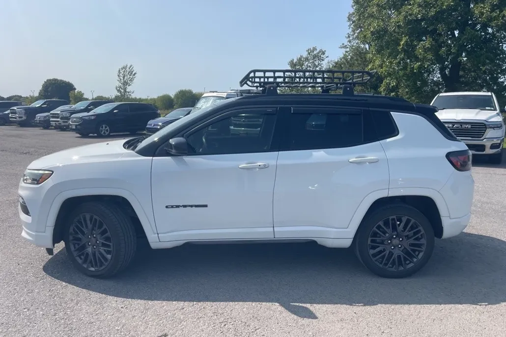 2022 Jeep Compass High Altitude photo 1