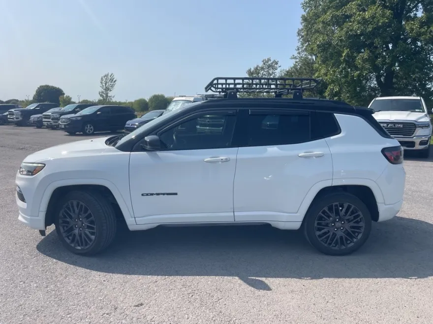 2022 Jeep Compass High Altitude photo 1